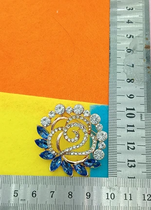 Broche, brand: Montre.fr, condizioni: Ottime, €5.00, €5.95 include la Protezione acquisti Pro