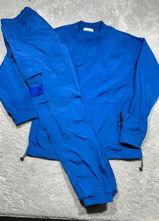 Ensemble Stone Island Bleu Taille L, marke: Stone Island, zustand: Sehr gut, größe: L, 74,00 €, 78,40 € inklusive Vinted-Käuferschutz