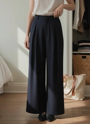 Pantalon marine fluide taille haute - Taille S, marque: Arlèneve, état: Très bon état, taille: S / 36 / 8, 32,90 €, 35,25 € Protection acheteurs incluse