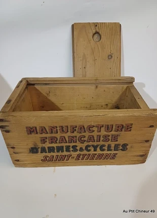- Caisse en bois Manufacture St-Etienne -, état: Très bon état, 40,00 €, 42,70 € Protection acheteurs (Pro) incluse