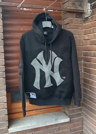 Felpa MLB x Majestic traforata con cappuccio, marke: Majestic, zustand: Neu, größe: S, 9,00 €, 10,15 € inklusive Vinted-Käuferschutz