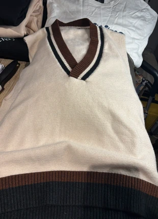 Campus-Style Sleeveless V-Neck Wool Blend Sweater Vest, brand: T&B, condition: Satisfactory, size: L / 12, £1.00, £1.75 includes Buyer Protection
