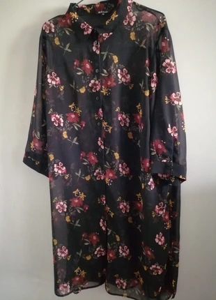 Longue tunique voile M&S Mode, marke: M&S Mode, zustand: Sehr gut, größe: 4XL / 48 / 20, 7,90 €, 9,00 € beinhaltet Vinted-Käuferschutz Pro