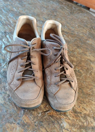 Meindl wandelschoenen maat 43, merk: Meindl, staat: Heel goed, maat: 43, € 45,00, € 47,95 inclusief Kopersbescherming