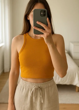 Top court sans manches moutarde, marke: H&M, zustand: Sehr gut, größe: M / 38 / 10, 2,50 €, 3,33 € inklusive Vinted-Käuferschutz