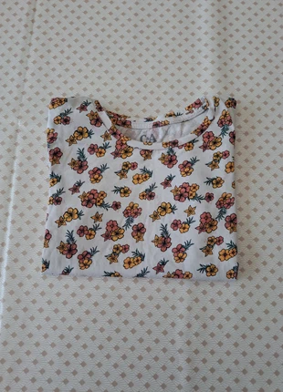 Tee-shirt fille taille 5 ans, brand: C&A, condition: Very good, size: 5 years / 110 cm, €1.00, €1.75 includes Buyer Protection