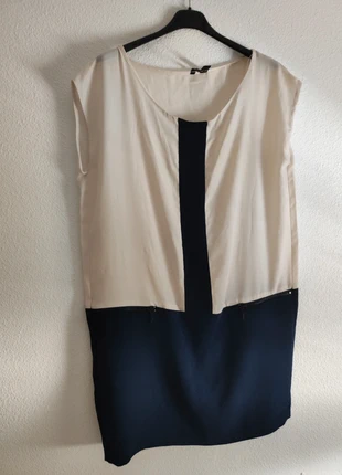 Robe Mango écru & bleu marine taille L ou 40 chic et moderne, marke: Mango, zustand: Gut, größe: L / 40 / 12, 7,50 €, 8,58 € inklusive Vinted-Käuferschutz