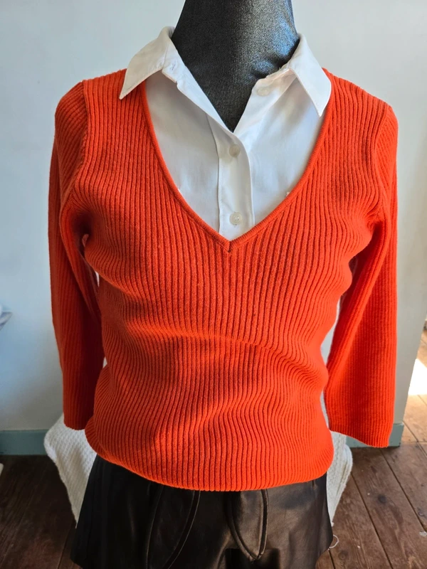 Pull col V doux et léger - photo numéro 2