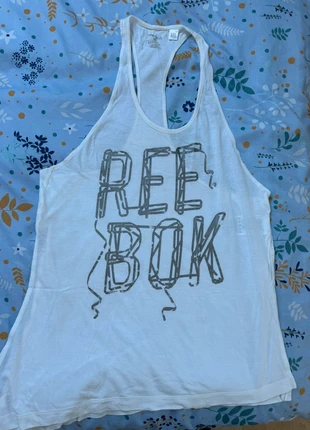 Sur maillot sport fitness, marke: Reebok, zustand: Sehr gut, größe: M / 38 / 10, 5,00 €, 5,95 € inklusive Vinted-Käuferschutz