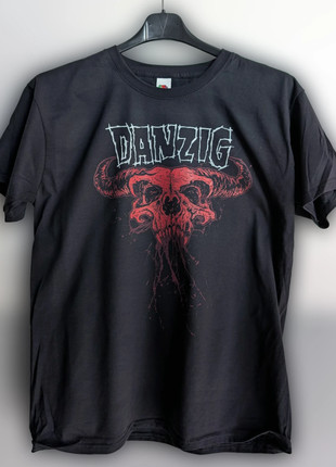 T-shirt nera | Danzig, marque: nobrand, état: Très bon état, taille: L, 13,00 €, 14,35 € Protection acheteurs (Pro) incluse