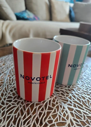 Lot de 2 Mug Novotel Monté-Carlo, marque: sansnom., état: Neuf sans étiquette, 8,00 €, 9,10 € Protection acheteurs incluse