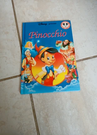 Livre Disney pinocchio, condition: Very good, €2.00, €2.80 includes Buyer Protection