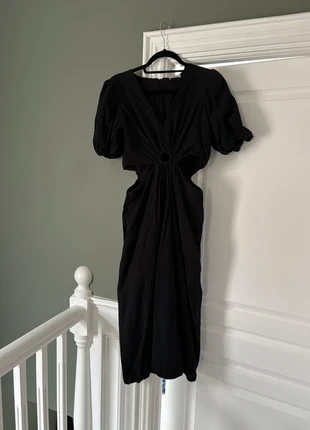 Dunnes Stores Black Midi Cut-Out Dress, brand: Dunnes Stores, condition: Very good, size: XL / 42 / 14, €8.00, €9.10 includes Buyer Protection