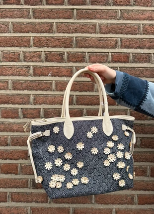 DKNY denim flower handbag zip up medium size, brand: DKNY, condition: Satisfactory, €12.00, €13.30 includes Buyer Protection