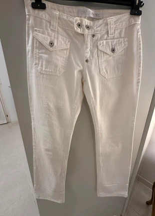 White cropped jeans by #Onyx, marke: ONYX, zustand: Sehr gut, größe: S / 36 / 8, 10,00 €, 11,20 € inklusive Vinted-Käuferschutz