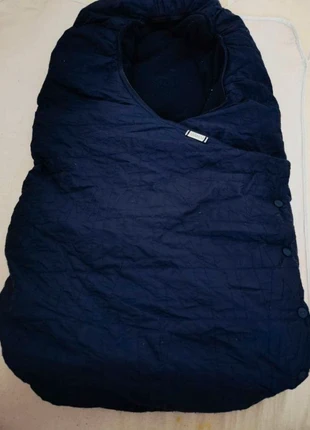 Armani Baby Fußsack Winter Fellsack Kinderwagensack Fußwärmer Schlafsack Kuschelsack, marke: Armani, zustand: Sehr gut, 35,00 €, 37,45 € inklusive Vinted-Käuferschutz