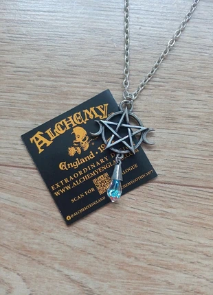 Collar de pentagrama y lunas crecientes de Alchemy Gothic, merk: Alchemy Gothic, staat: Nieuw met prijskaartje, € 18,00, € 19,60 inclusief Kopersbescherming
