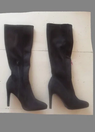 bottines - Magic M - pointure 39, marque: Magic M, état: Neuf sans étiquette, taille: 39, 6,00 €, 7,00 € Protection acheteurs (Pro) incluse