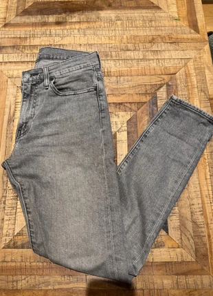 Jean Lévis 512, brand: Levi's, condition: Very good, size: W29, €25.00, €26.95 includes Buyer Protection