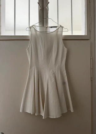Elegantes weißes Zara-Kleid mit ausgestelltem Rock, marke: Zara, zustand: Neu, größe: M / 38 / 10, 25,00 €, 26,95 € inklusive Vinted-Käuferschutz