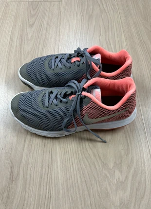 Chaussure Nike de running/training femme taille 39, brand: Nike, condizioni: Ottime, taglia: 39, €15.00, €16.45 include la Protezione acquisti