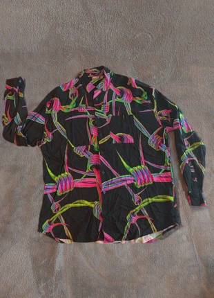 Camicia ASOS con grafica filo spinato, marque: ASOS, état: Très bon état, taille: M, 5,00 €, 5,95 € Protection acheteurs incluse