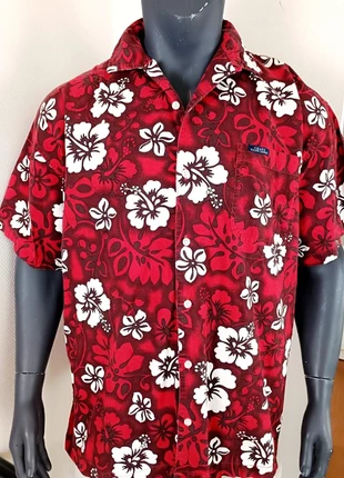Chemise manches courtes Ralph Lauren Chaps tahitien rouge à fleurs col boutons gravés - Taille XL, brand: Ralph Lauren, condition: Very good, size: XL, €42.00, €44.80 includes Buyer Protection