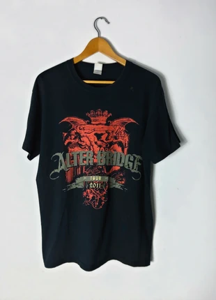 Tee shirt Alter Bridge, marke: Gildan, zustand: Sehr gut, größe: L, 10,00 €, 11,20 € inklusive Vinted-Käuferschutz