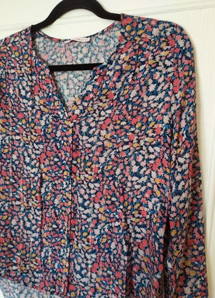 Blouse fleurie Camaïeu taille S, marke: Camaïeu, zustand: Sehr gut, größe: S / 36 / 8, 7,00 €, 8,05 € inklusive Vinted-Käuferschutz