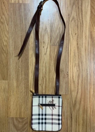 Sac à main bandoulière burberry vintage rétro beige marron, marque: Burberry, état: Très bon état, 34,00 €, 36,40 € Protection acheteurs incluse