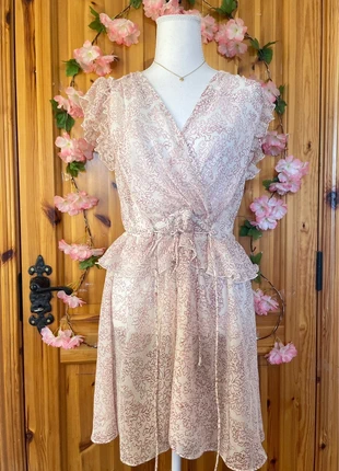 Ted Baker Wrap Dress | Flutter Sleeves | Peplum Waist | 286., brand: Ted Baker, condition: Very good, size: M / 38 / 10, €50.00, €53.20 includes Buyer Protection