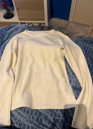 Haut crème, marque: Crème, état: Très bon état, taille: L, 1,00 €, 1,75 € Protection acheteurs incluse