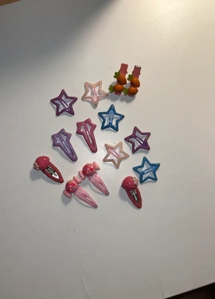 cute hair clips bundle, brand: COQUETTE, condizioni: Ottime, €2.00, €2.80 include la Protezione acquisti