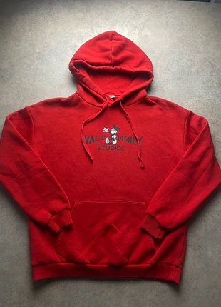 Hoodie Jennyfer x Walt Disney rouge - Taille S - Très bon état, marke: Jennyfer, zustand: Sehr gut, größe: S / 36 / 8, 2,00 €, 2,80 € inklusive Vinted-Käuferschutz