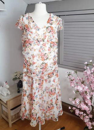 Robe rose longue col V & manches courtes, à fleurs •Vintage • 46, marke: Vintage, zustand: Sehr gut, größe: XXXL / 46 / 18, 17,00 €, 18,55 € inklusive Vinted-Käuferschutz