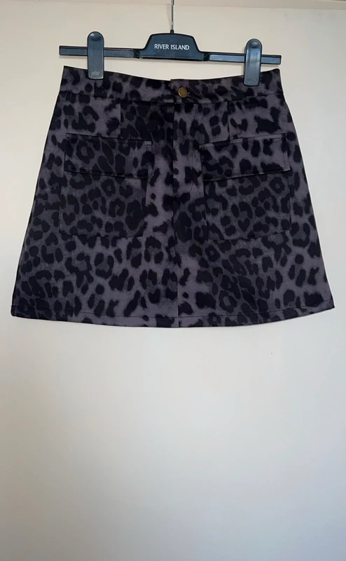 Jupe léopard T36, Neuve 🐆 - photo numéro 2