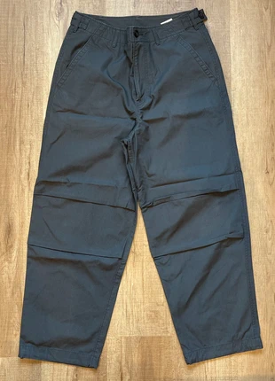 Grey Uniqlo U parachute pants size 30, marca: Uniqlo, estado: Muito bom, tamanho: PT 40 | W30, €50.00, €53.20 inclui Proteção do Comprador