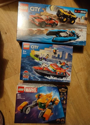 Lego city 19€ chaque, brand: LEGO, condition: New with tags, size: Preemie, up to 44cm, €19.00, €20.65 includes Buyer Protection