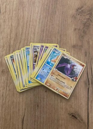 Lot de 26 cartes Pokémon platine rivaux émergeants, marke: Pokémon, zustand: Gut, 7,00 €, 8,05 € inklusive Vinted-Käuferschutz