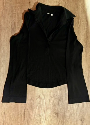 Vintage zwarte longsleeve met kraag en wijde mouwen, marque: Vintage, état: Très bon état, taille: M / 38 / 10, 2,00 €, 2,80 € Protection acheteurs incluse