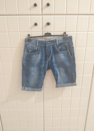 Pantaloncino jeans uomo, marca: Uomo, estado: Muy bueno, tamaño: W38 | ES 48, 5,00 €, 5,95 € Protección al comprador incluida