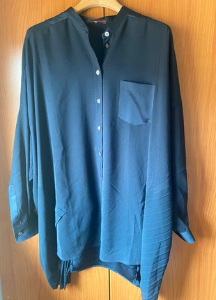 Camicia blu High, merk: High, staat: Heel goed, maat: M / 38 / 10, € 30,00, € 32,20 inclusief Kopersbescherming