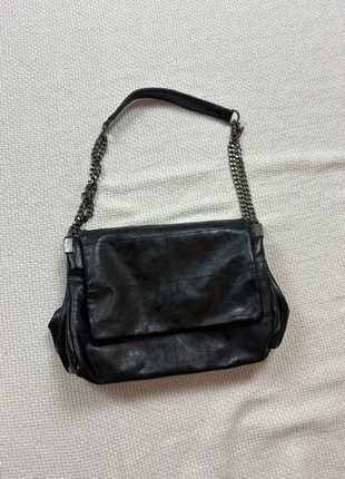 “ZARA Black Faux Leather Chain Crossbody Bag – Elegant & Chic!”, marca: Zara, estado: Muito bom, €24.50, €26.43 inclui Proteção do Comprador