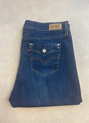 Jean Levi’s 505 – Coupe droite – Taille W31 L32 M Lot W1L16, marque: Levi's, état: Très bon état, taille: M / 38 / 10, 28,00 €, 30,10 € Protection acheteurs incluse