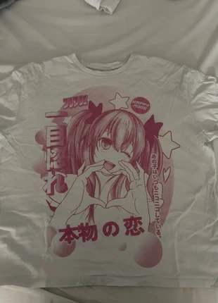 wit anime shirt, marca: Bershka, estado: Bueno, tamaño: S / 36 / 8, 3,00 €, 3,85 € Protección al comprador incluida