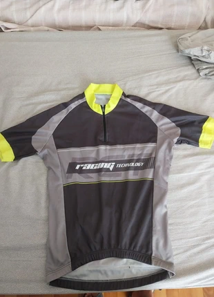 maglietta ciclismo con tasche, marke: ciclismo, zustand: Sehr gut, größe: M, 6,00 €, 7,00 € inklusive Vinted-Käuferschutz