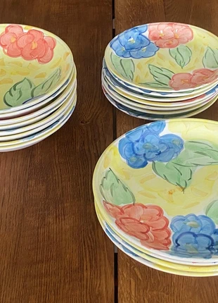 Lot d'assiettes peintes à la main, merk: handpainted, staat: Heel goed, € 21,00, € 22,75 inclusief Kopersbescherming