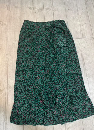 Ambika rok maat M, merk: AMBIKA, staat: Heel goed, maat: M / 38 / 10, € 3,00, € 3,85 inclusief Kopersbescherming Pro