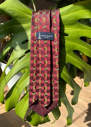 Cravate bordeaux vintage "Haute Couture WE CON" motif paisley et rayures - avec breloque Tour Eiffel, marque: Haute Couture, état: Très bon état, 11,99 €, 13,29 € Protection acheteurs incluse