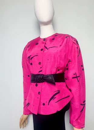 Veste Vintage Spaggio Rose Fuchsia Imprimé Noir "Graffiti" - Épaulettes & Basque - Années 80, merk: Vintage, staat: Heel goed, maat: L / 40 / 12, € 32,00, € 34,30 inclusief Kopersbescherming Pro
